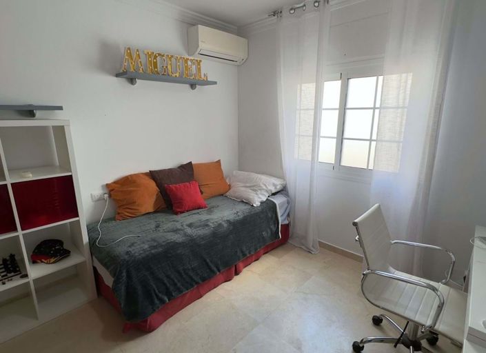 Image No.29-5 Bed Villa for sale