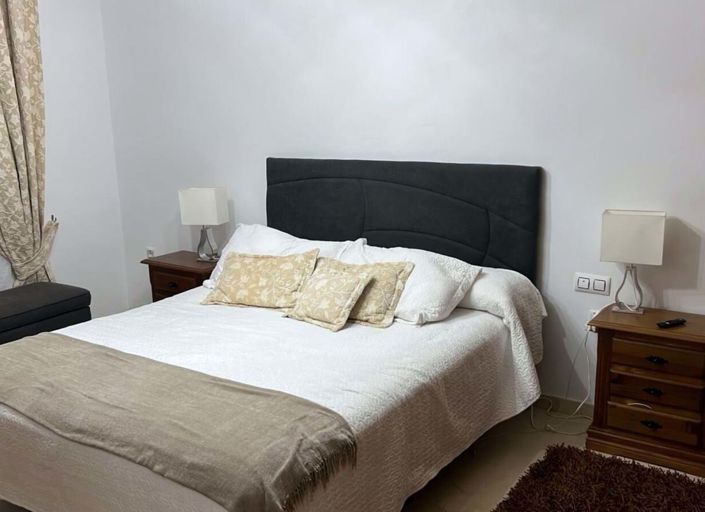 Image No.7-5 Bed Villa for sale