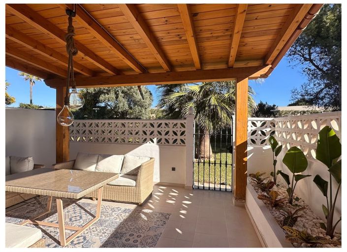 Image No.15-2 Bed Villa for sale