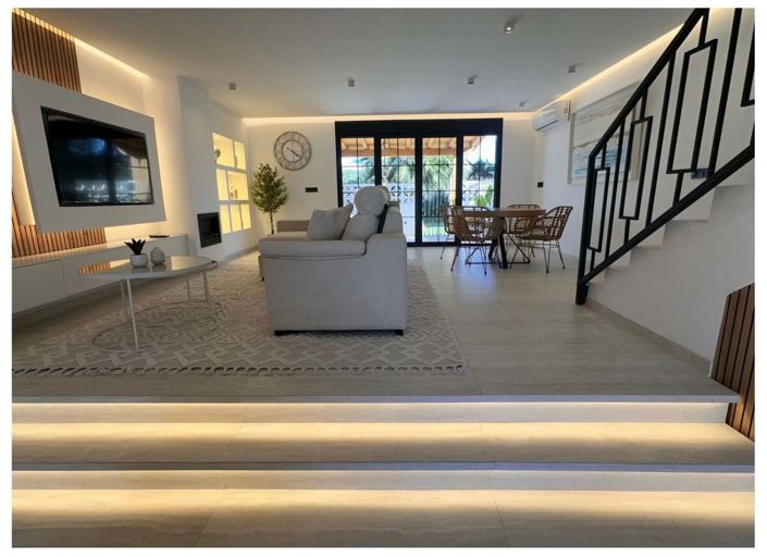 Image No.3-2 Bed Villa for sale