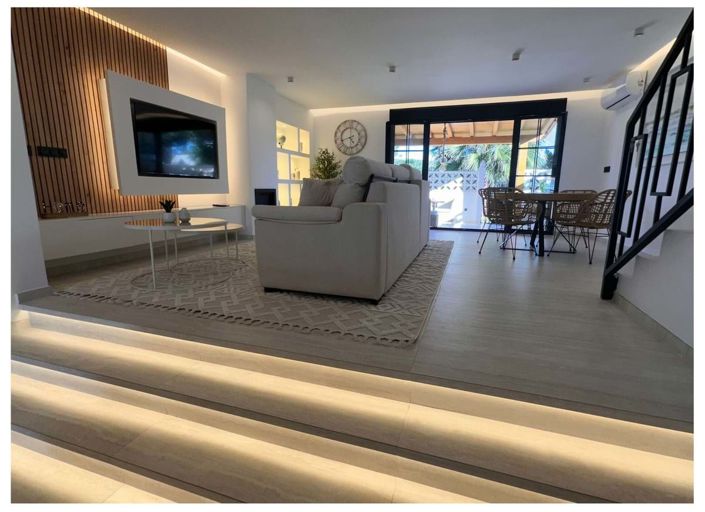 Image No.30-2 Bed Villa for sale