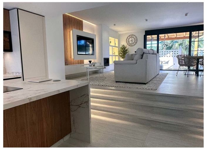 Image No.31-2 Bed Villa for sale