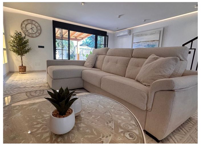 Image No.34-2 Bed Villa for sale