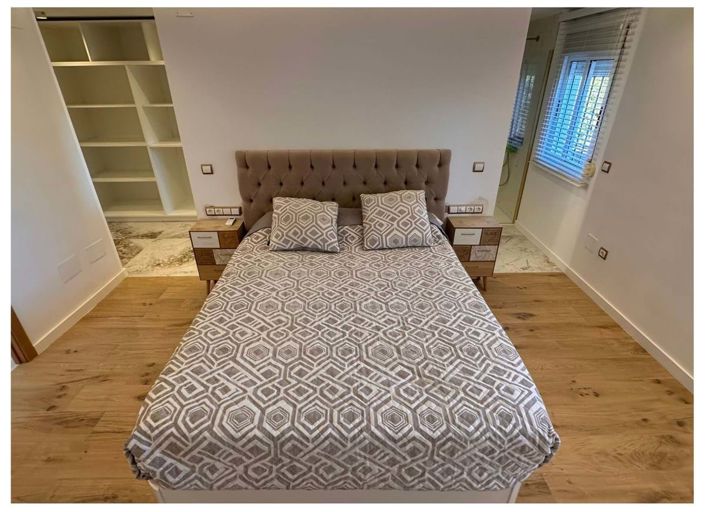 Image No.39-2 Bed Villa for sale