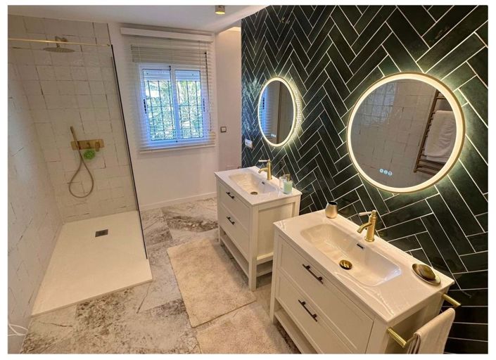 Image No.43-2 Bed Villa for sale