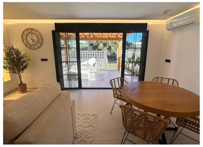 Image No.5-2 Bed Villa for sale