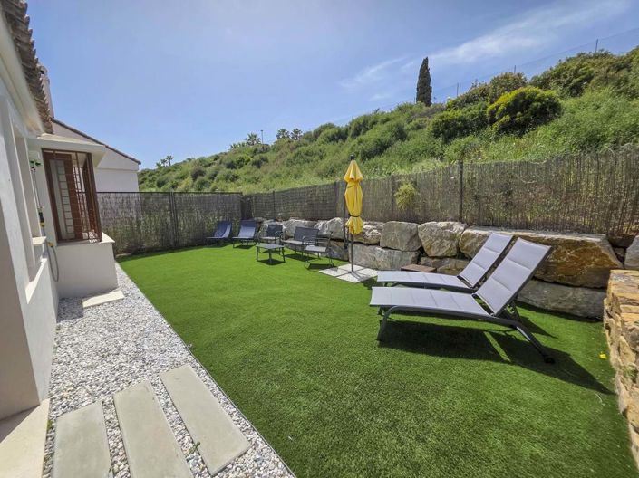 Image No.18-3 Bed Semi-Detached for sale