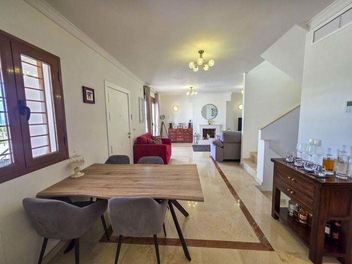 Image No.30-3 Bed Semi-Detached for sale