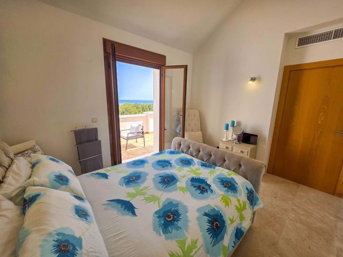 Image No.51-3 Bed Semi-Detached for sale