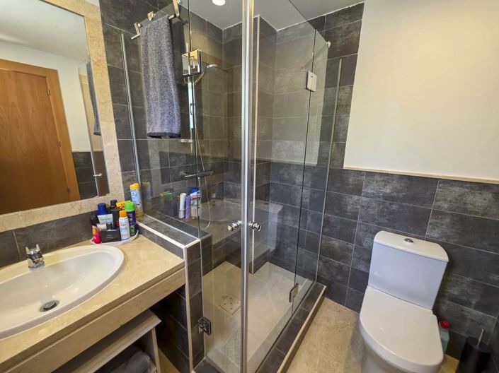 Image No.52-3 Bed Semi-Detached for sale