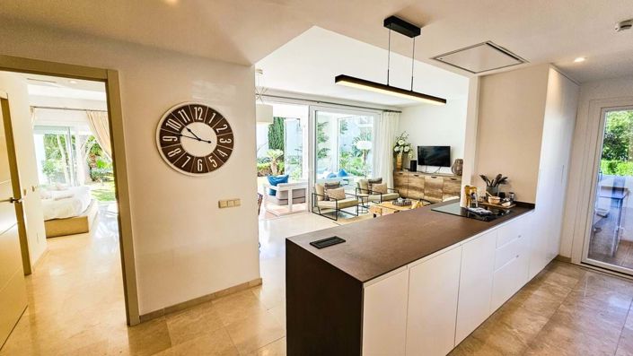 Image No.12-2 Bed Apartment for sale