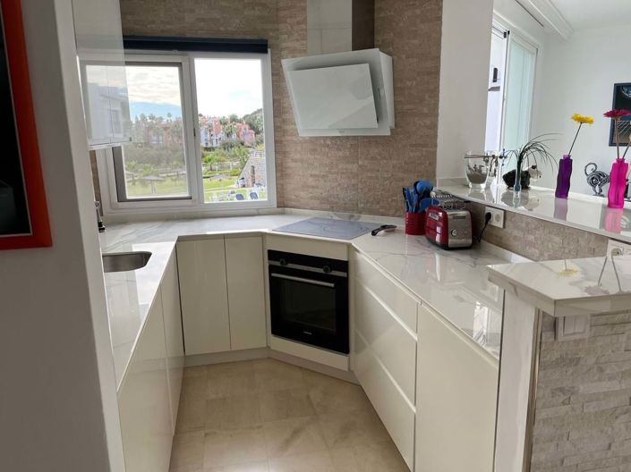 Image No.13-3 Bed Apartment for sale