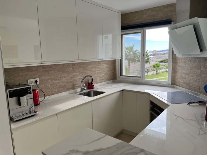 Image No.18-3 Bed Apartment for sale