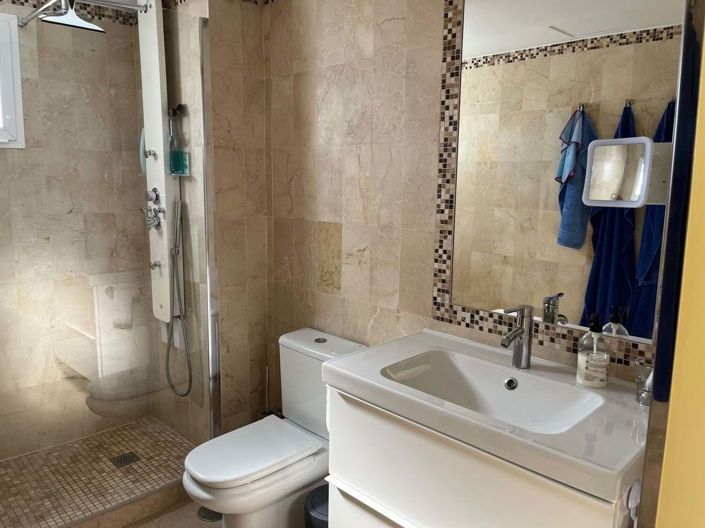 Image No.27-3 Bed Apartment for sale