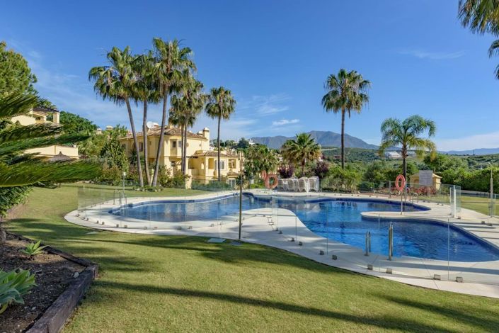 Image No.19-3 Bed Apartment for sale