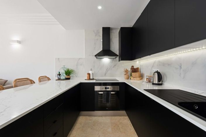 Image No.25-3 Bed Apartment for sale