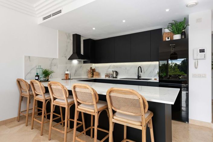 Image No.4-3 Bed Apartment for sale