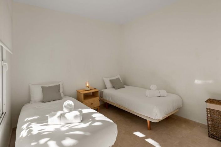 Image No.23-2 Bed Apartment for sale