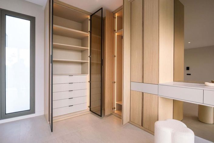 Image No.17-4 Bed Villa for sale