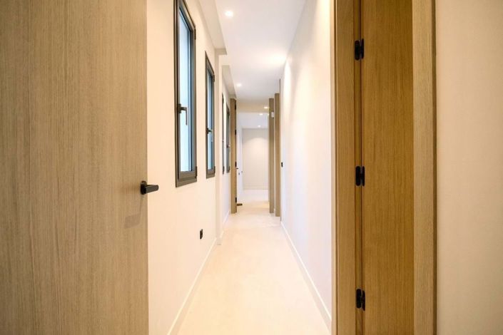 Image No.19-4 Bed Villa for sale