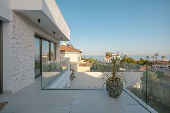 Image No.35-4 Bed Villa for sale