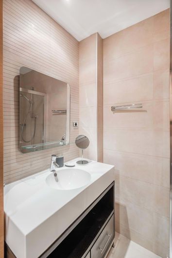 Image No.12-3 Bed Apartment for sale