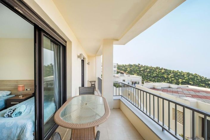 Image No.19-3 Bed Apartment for sale