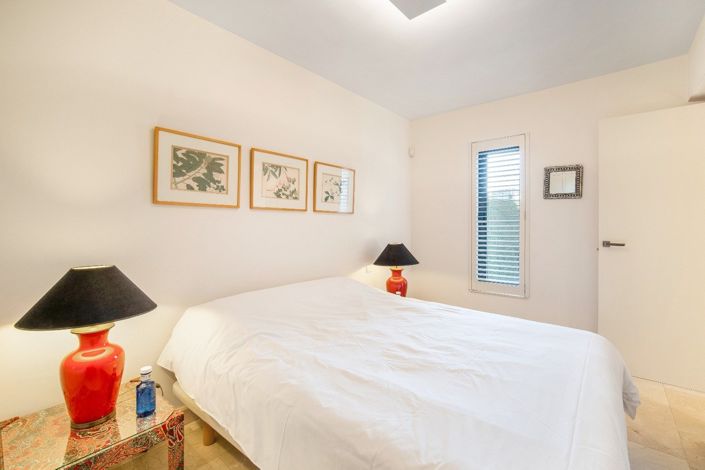 Image No.14-3 Bed Villa for sale