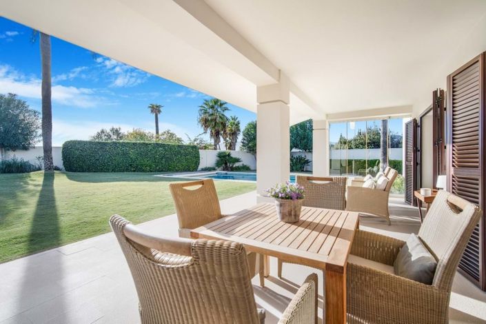 Image No.2-3 Bed Villa for sale