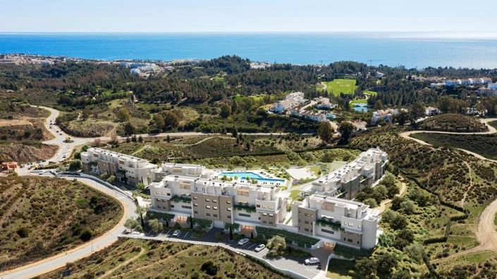 Image No.20-3 Bed Apartment for sale