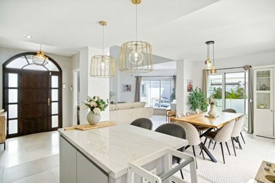 1447-644095-78d1f4f8b6655591b02d22fabb36a692d