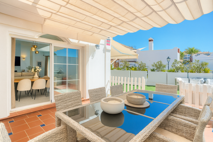 Image No.45-3 Bed Townhouse for sale