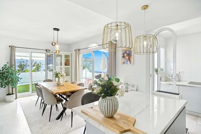 1447-644095-78d1f4f8b6655591b02d22fabb36a692d