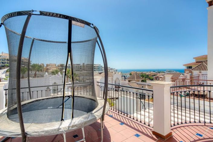 Image No.6-3 Bed Townhouse for sale