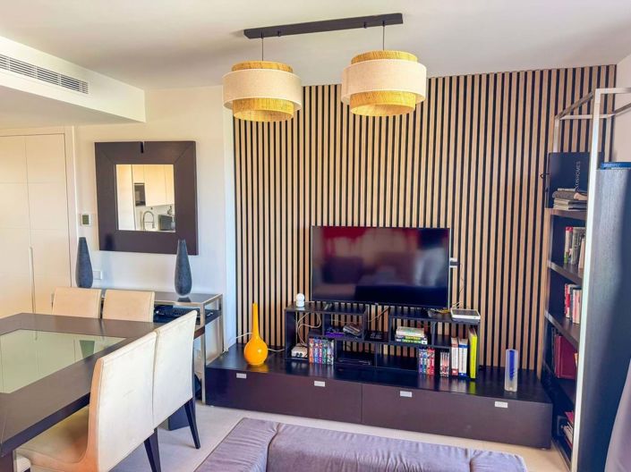 Image No.20-2 Bed Apartment for sale