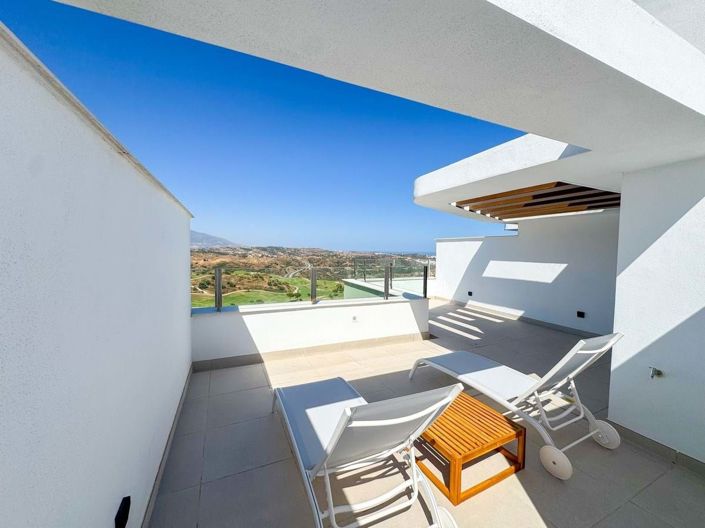 Image No.25-2 Bed Apartment for sale