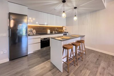 1447-644091-78d1f4f8b6655591b02d22fabb36a692d