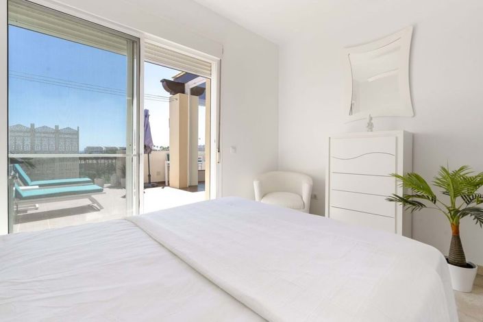 Image No.10-2 Bed Apartment for sale