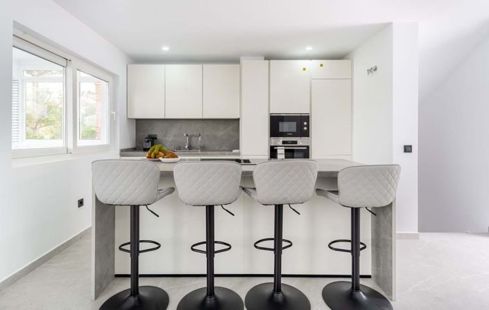 Image No.2-3 Bed Townhouse for sale