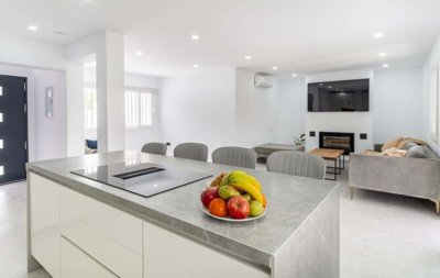 1447-644089-78d1f4f8b6655591b02d22fabb36a692d