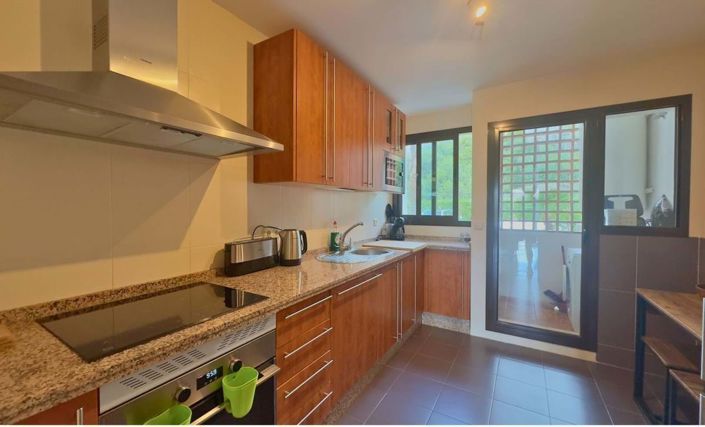 Image No.10-2 Bed Apartment for sale