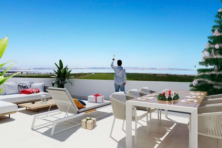 Image No.3-2 Bed Townhouse for sale