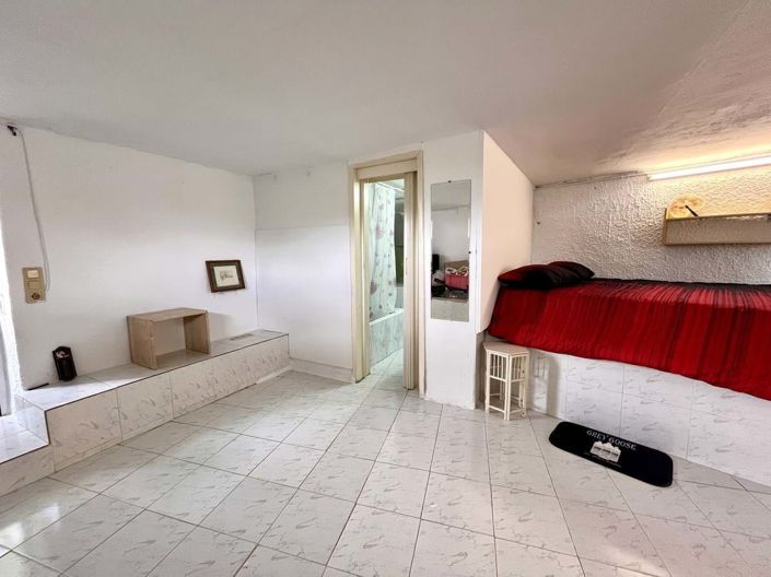 Image No.23-3 Bed Villa for sale