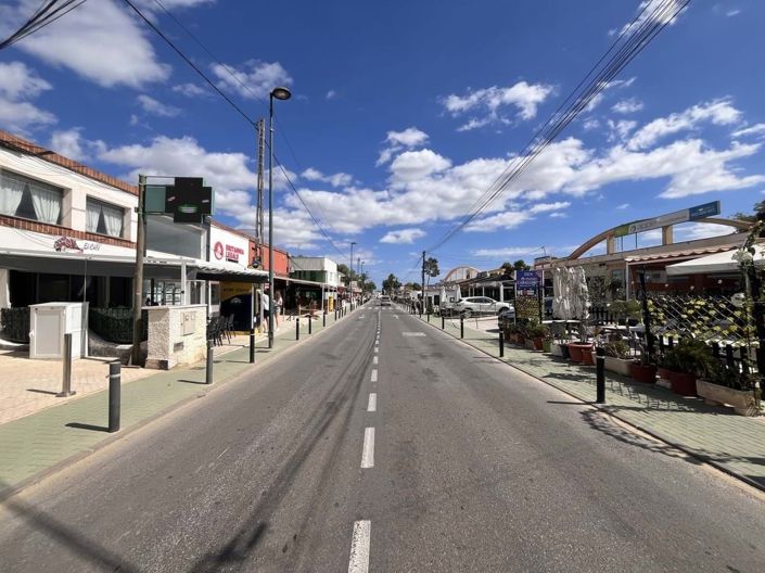 Image No.37-3 Bed Villa for sale