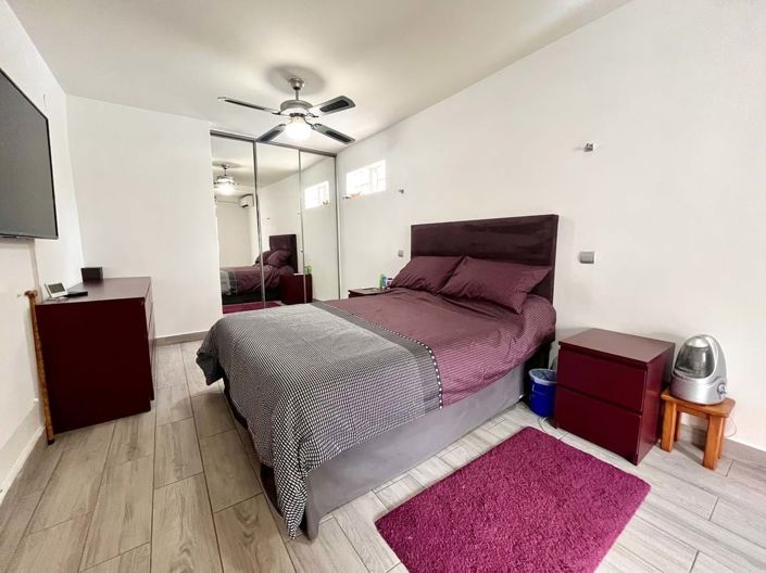 Image No.9-3 Bed Villa for sale