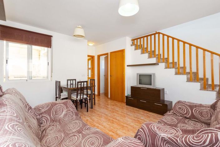 Image No.4-3 Bed Townhouse for sale