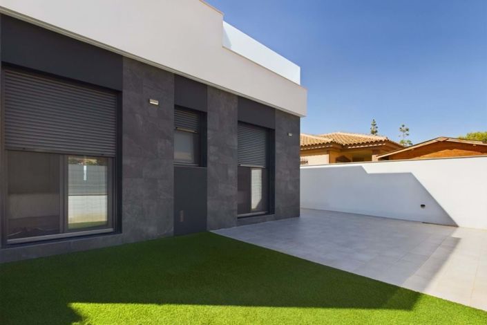 Image No.37-3 Bed Villa for sale