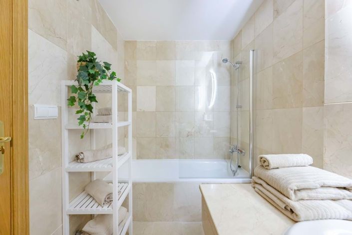 Image No.12-2 Bed Apartment for sale