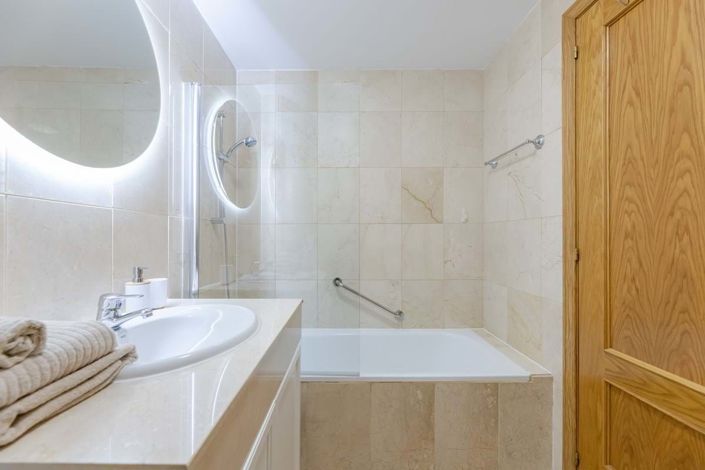 Image No.6-2 Bed Apartment for sale