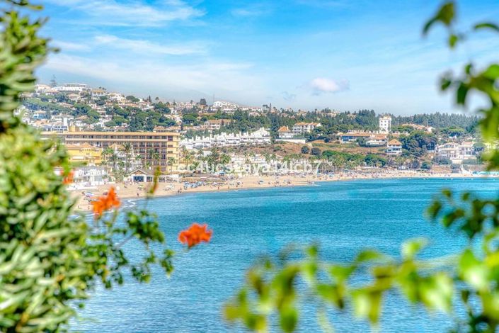 Image No.20-2 Bed Apartment for sale